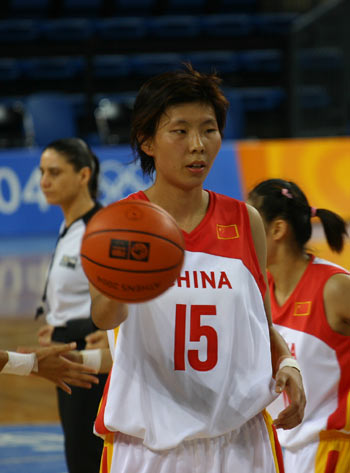拜仁慕尼黑莱万多夫斯基帽子戏法