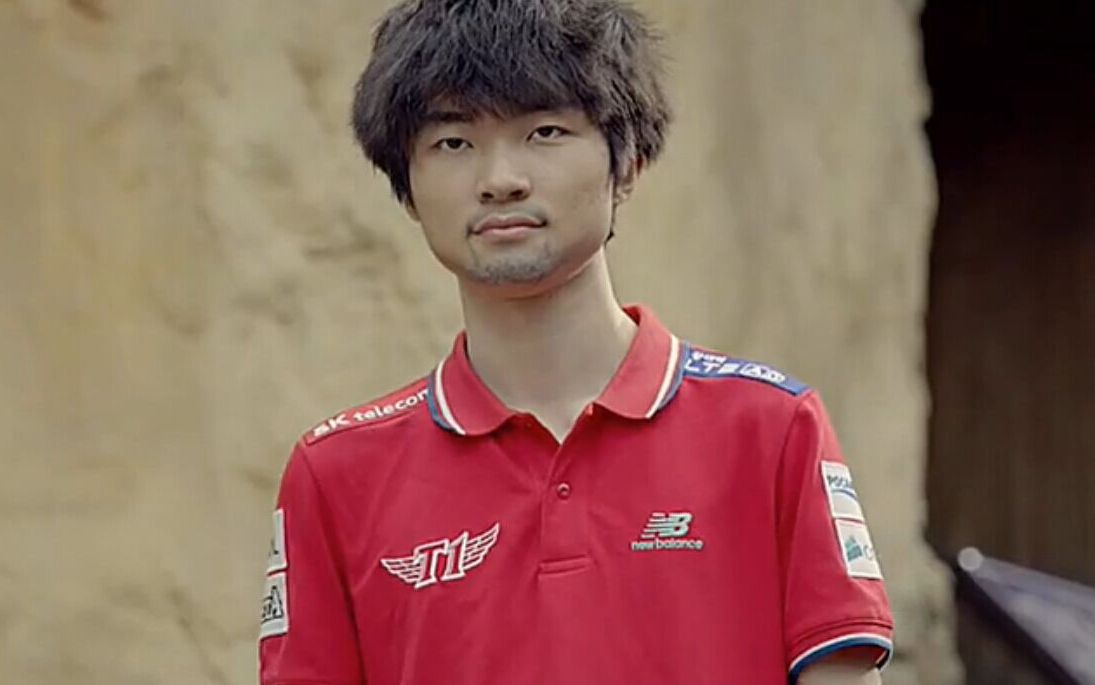 有什么问题让你给我 Team WE Ertahan？圣枪哥狼妈无限骑乘在 Anyone's Legend 上，并且握有三场比赛积分